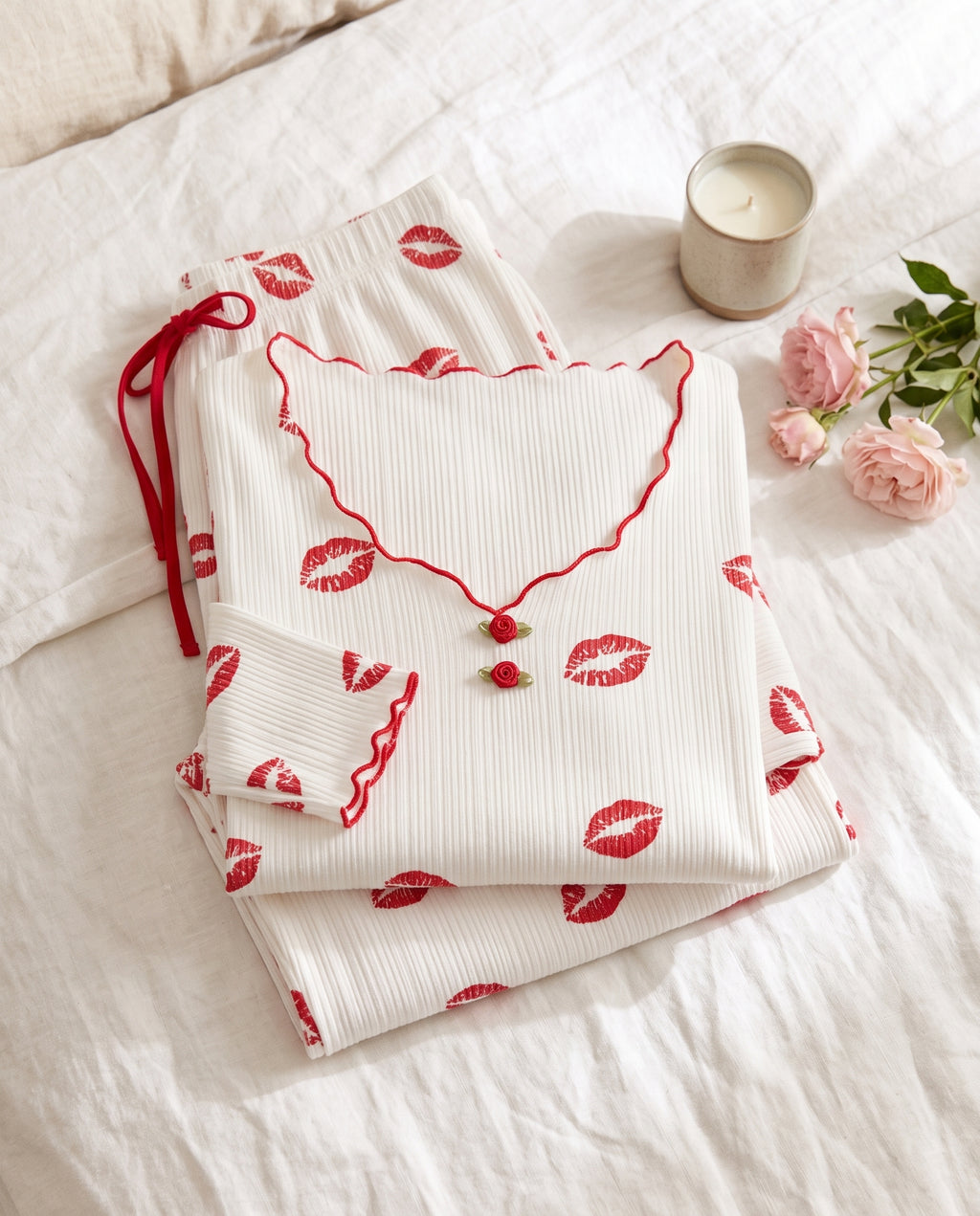 Pyjama Kiss Me